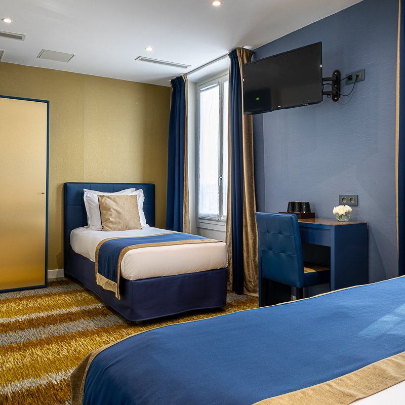 LE TRIANON GARE DE LYON - PARIS,